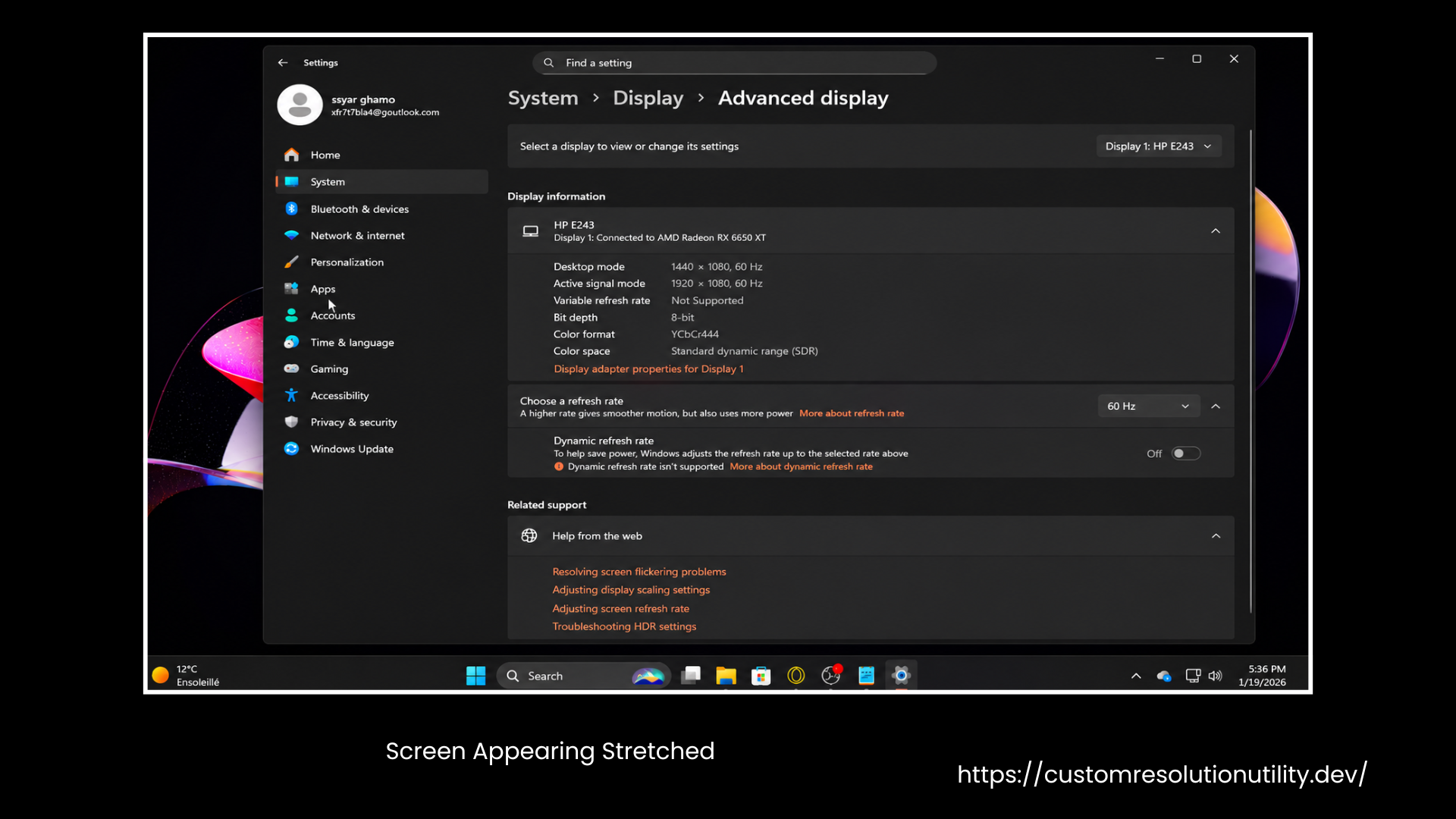 Screen Appearing Stretched